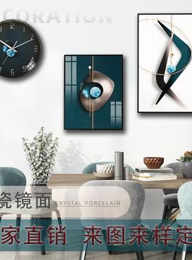 直销挂画带钟客厅装饰墙壁画三件套大气三联画背景餐厅挂画钟