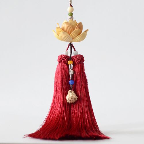 GS135汽车挂件手工黄杨木雕莲花车内挂饰后视镜平安符汽车饰品