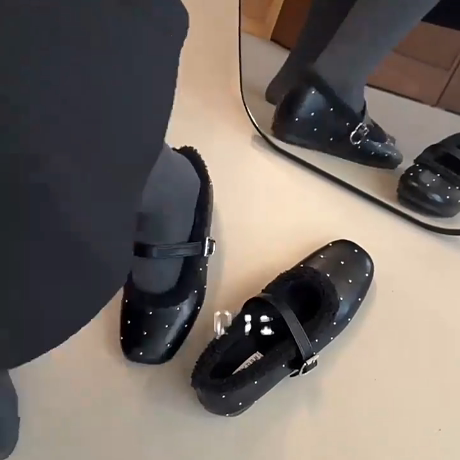 羊皮版~小香风钉珠玛丽珍