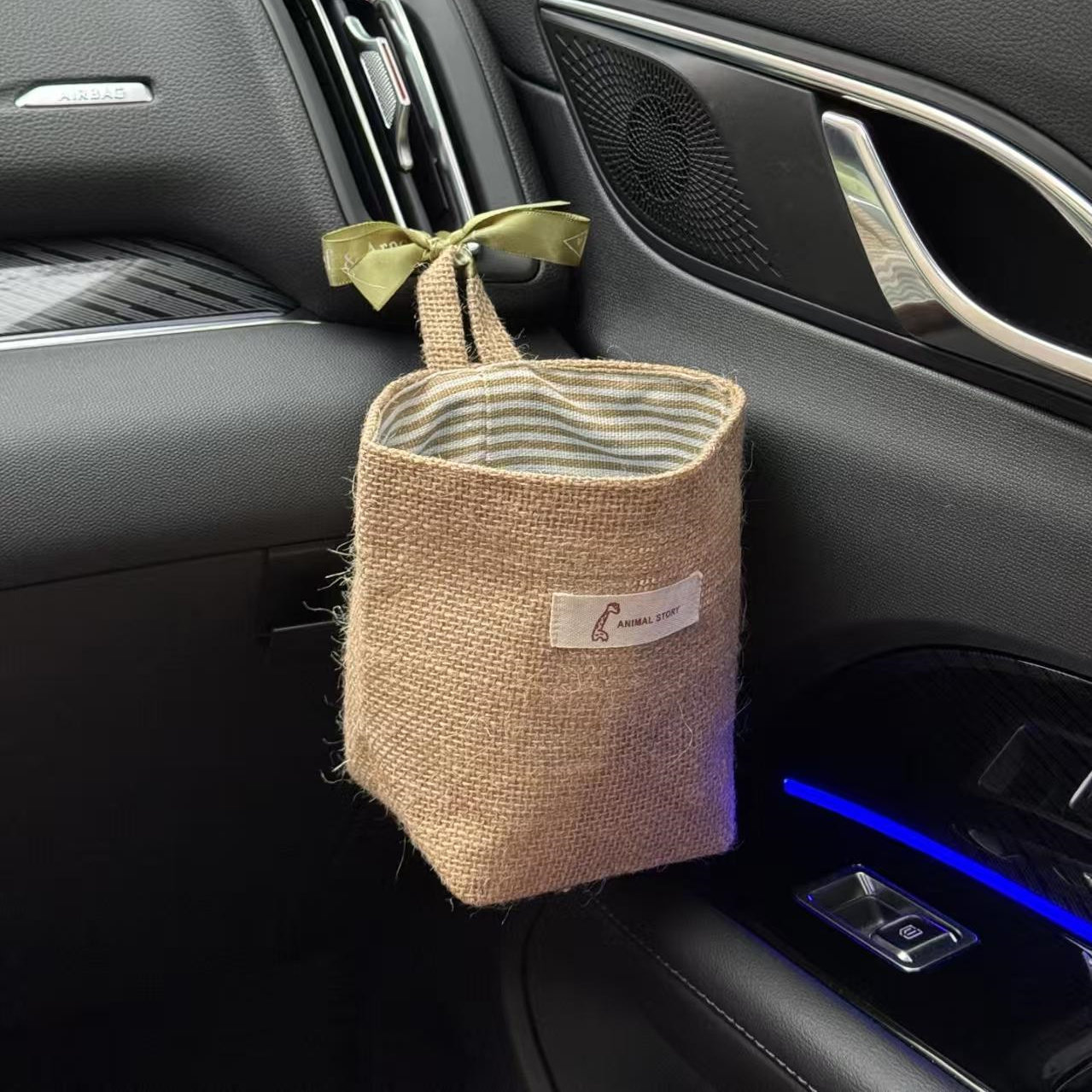 车载收纳袋汽车出风口挂