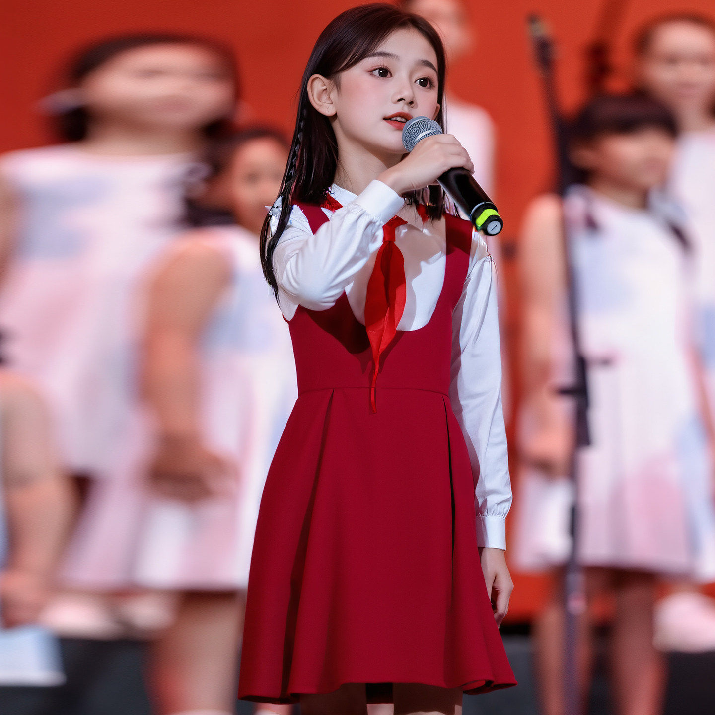 春晚儿童爱国合唱朗诵演