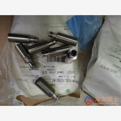 日本欧姆龙接近开关E2E-X7D2-M1