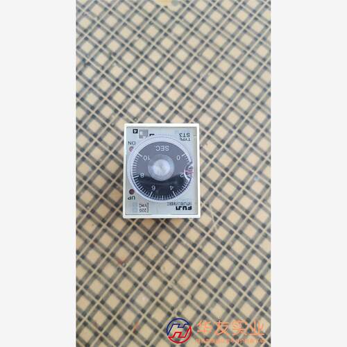 富士ST3PA一B  220V时间继电器30