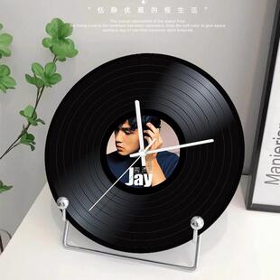 轻奢风简约创意小时钟摆台式客厅桌面摆件卡通高颜值钟表静音座钟