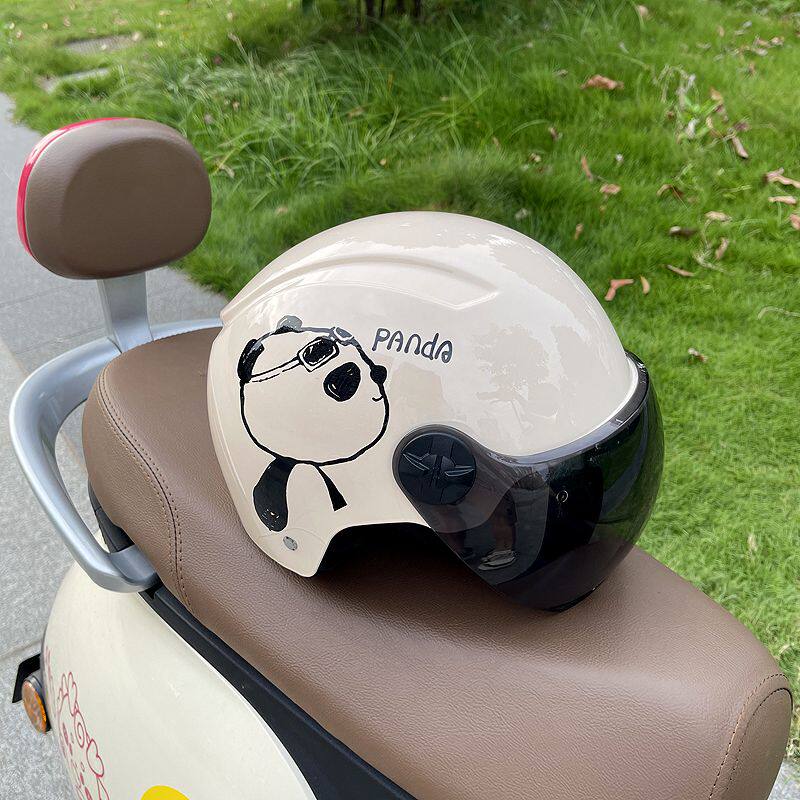 3c认证电动车头盔防晒摩托车半盔安全帽夏天四季男女通用可爱卡通