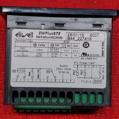ELIWELL意大利978 温度显示控制器