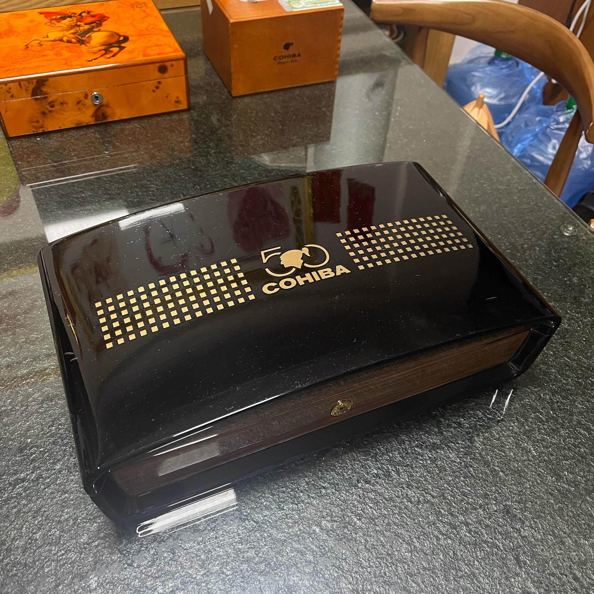 高希霸1966雪茄保湿盒限量收藏