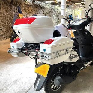 大滑板车边箱电动车机车侧箱跑车挂箱地平线 线永源350枭风R3覆古