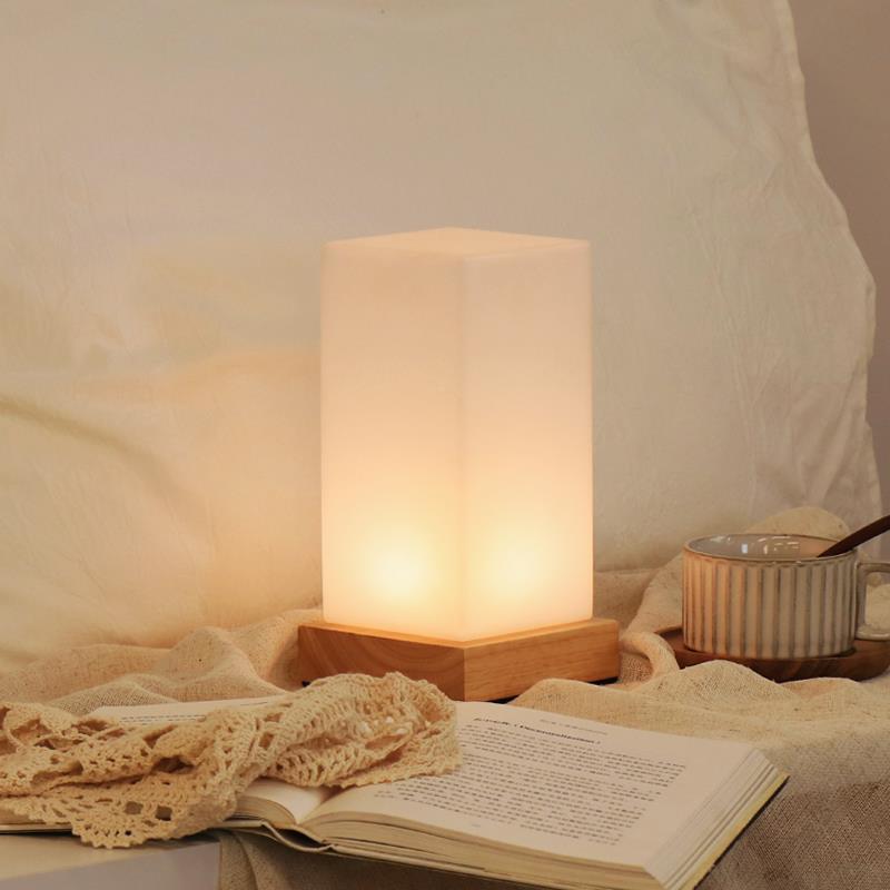 台灯床头灯卧室北欧原木ins氛围灯高级感插电遥控触摸睡眠小夜灯