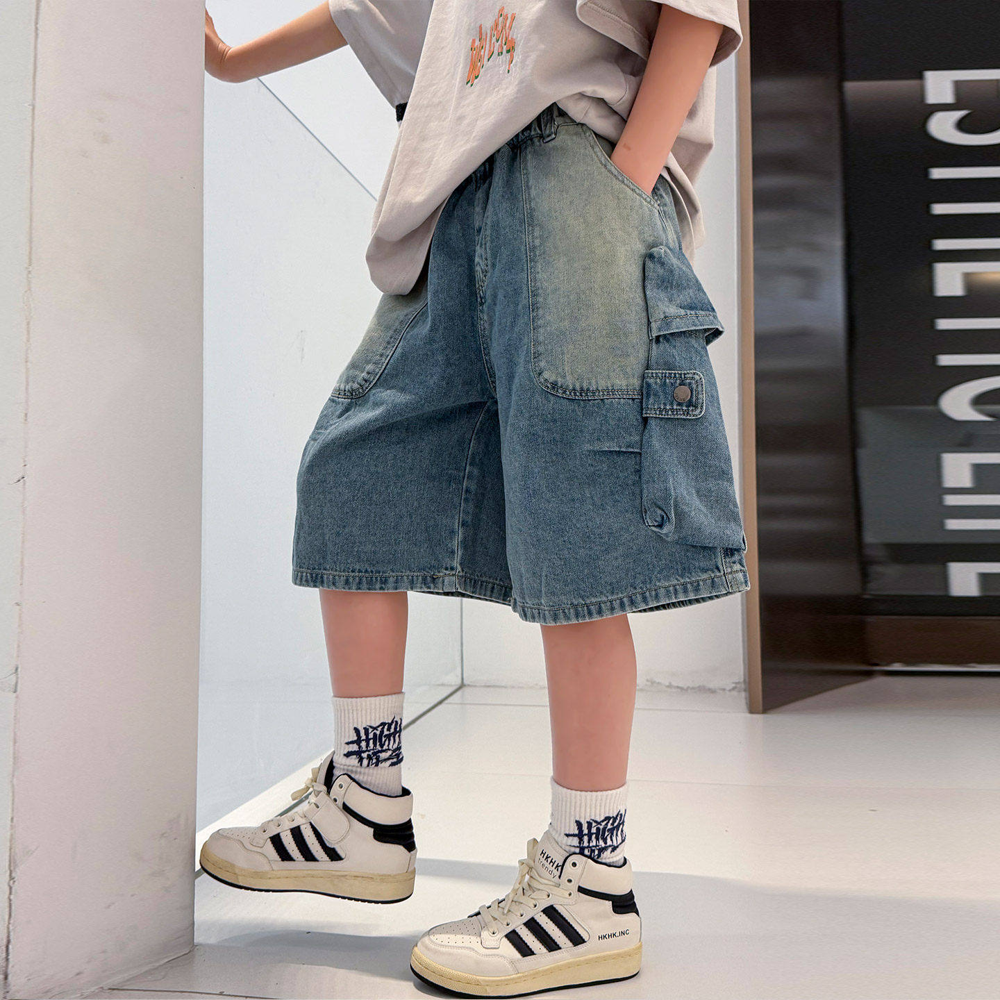 左西风云童装男童夏装短裤裤子2026新款中裤夏季夏款中大儿童薄款