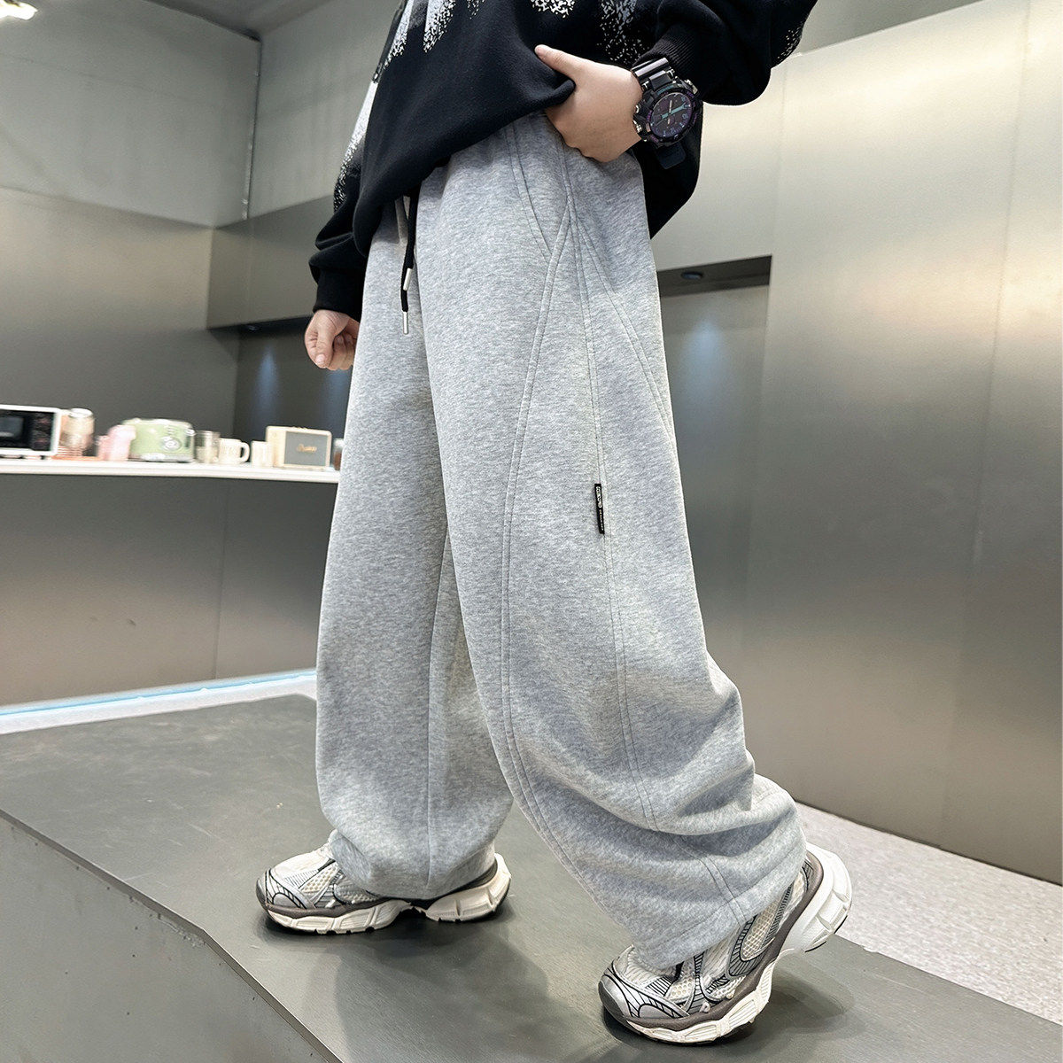 左西风云儿童装男童春秋款裤子2026新款春装中大童卫裤男孩春季运