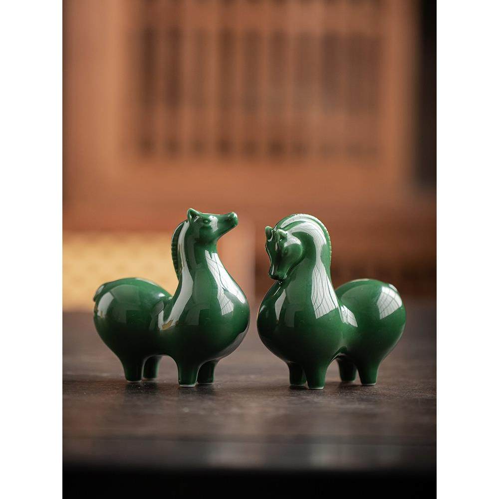绿马创意可爱小唐马摆件中式客厅办公室茶桌面装饰手工陶瓷工艺品,家居饰品,装饰摆件,淘宝优惠券,粉丝福利购,淘宝优惠卷