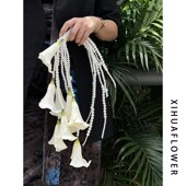 婚礼手链手捧花白色m马蹄莲海芋假花仿真花拍照高级小众摄影道具