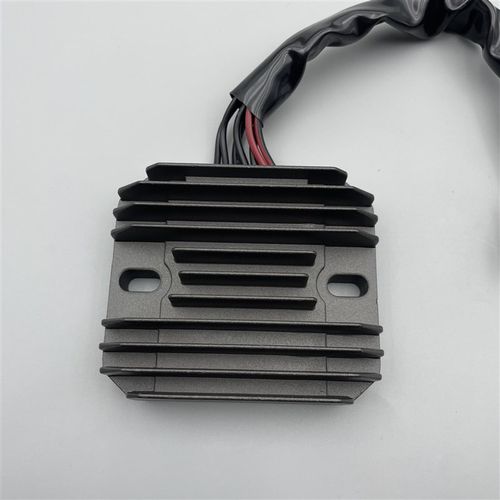 适用 铃木GSXR600/750 小R/中R K6/K7/K8/QK9整流器硅充电器稳压