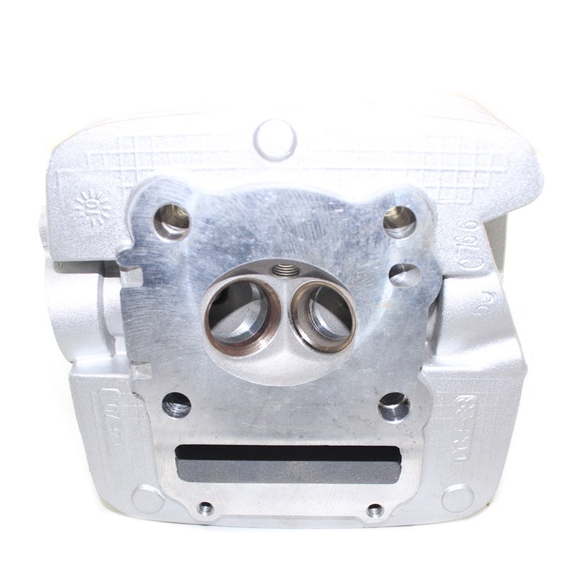 适用铃木锐爽EN125-2-2A-2F-2E缸头钻豹GSXM125/150气缸头凸轮摇