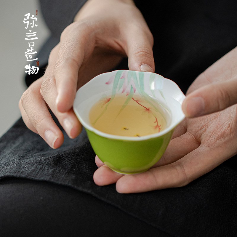 清欢丨手c绘兰花主人杯80ml 家用陶瓷花口茶杯品茗杯功夫茶具单杯