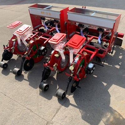 青毛豆精播覆膜机 o双垄四行玉米覆膜播种机 一次两粒毛豆播种机