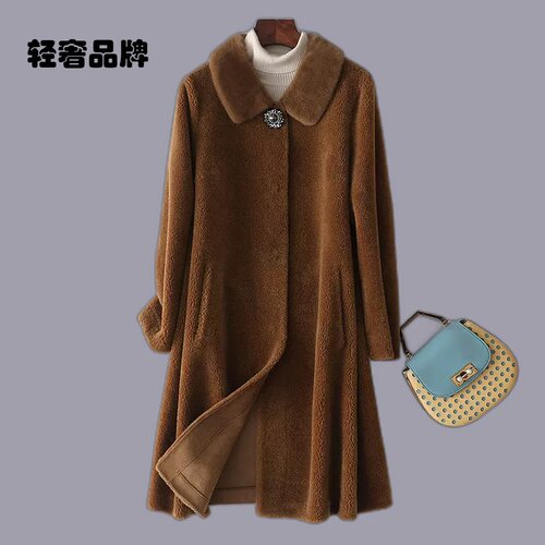 羊剪绒大衣女新款2025冬装水貂毛领颗粒大码妈妈装羊羔毛皮草外套
