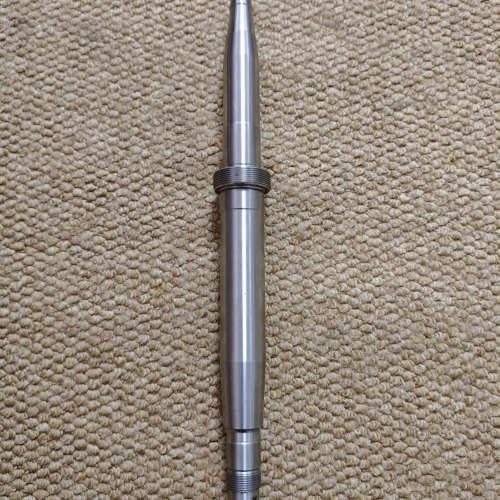 Alfa Laval P615分油机立轴，全新，现货1个，不议价