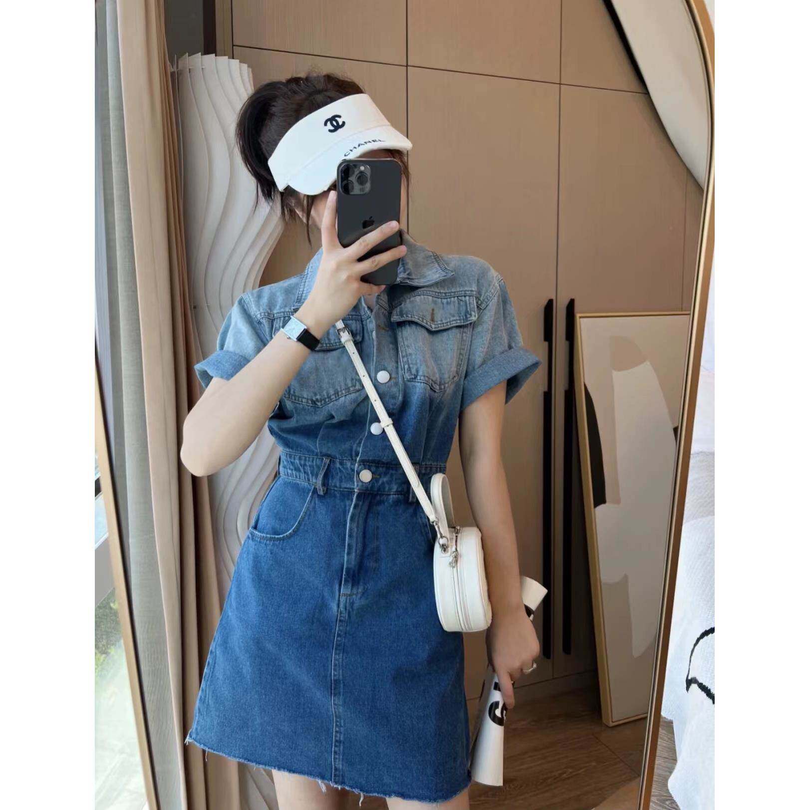 欧洲站2025夏季新款小个子港味复古小香风显瘦渐变蓝色牛仔连衣裙