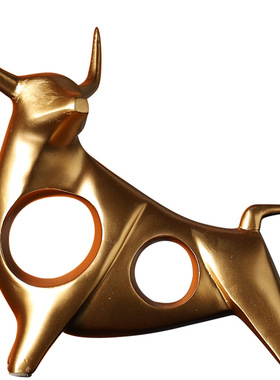 北欧创意仿真动物模型牛气冲天镂空创意树脂N摆件客厅卧室玄关桌