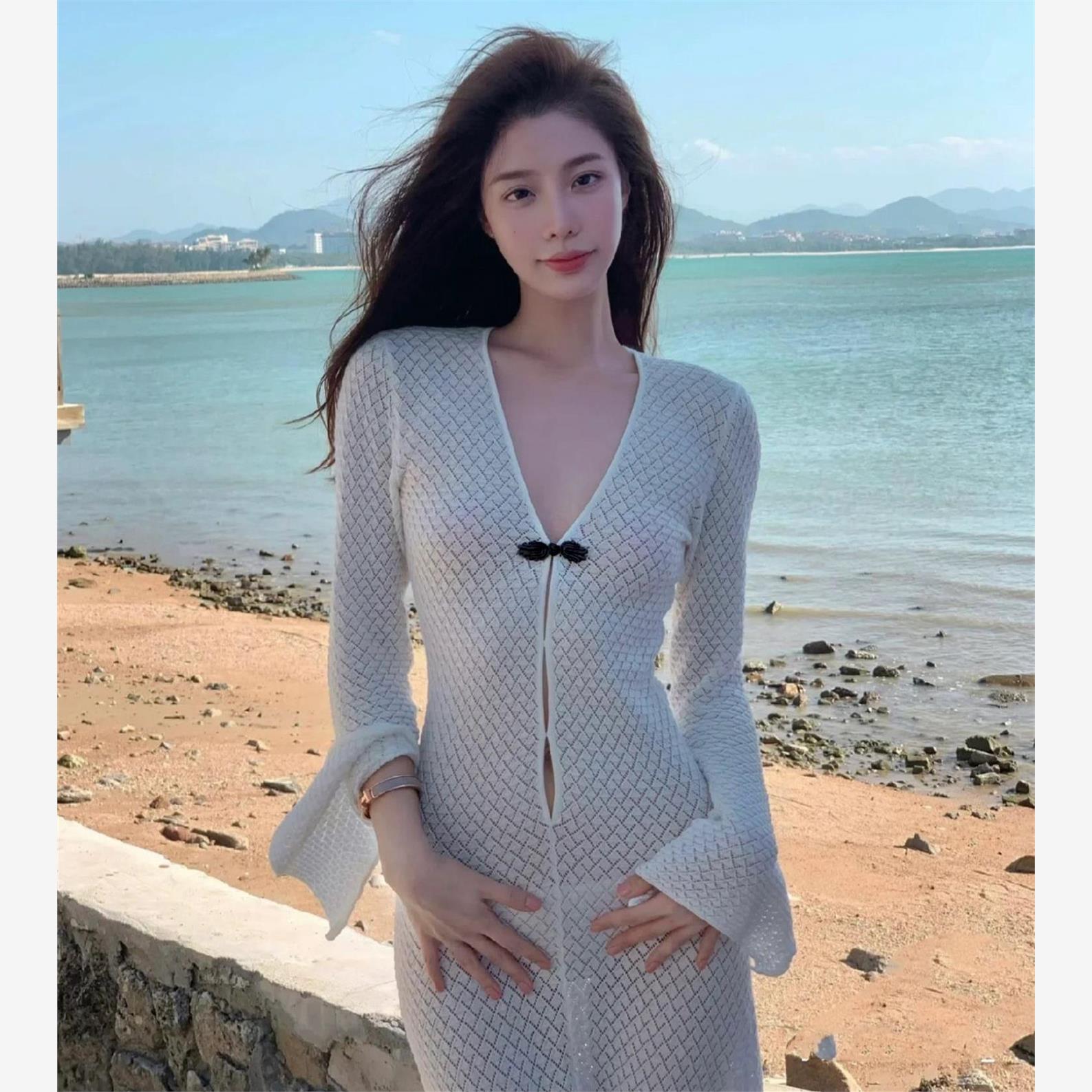 网红性感度假海边沙滩比