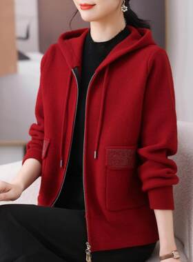 时尚妈妈装红色毛呢外套女2025春秋新款休闲连帽大码羊毛呢子上衣