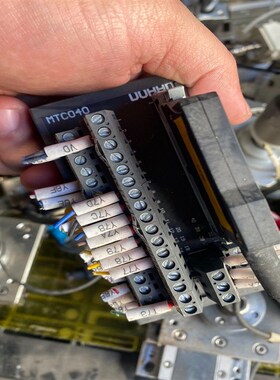 【议价】多贺DOHHO欧式40位端子台:MTC040,拆机件,实物图