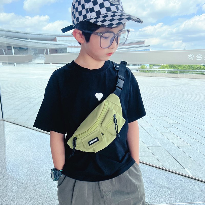 儿童包包洋气潮酷男童宝宝帆布斜挎包小女K孩外出配饰百搭时尚胸