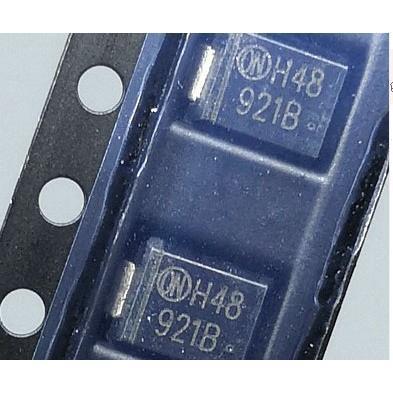 1SMB5921BT3G 丝印921B DO-214AA 3W 6.8V 贴片稳压二极管 原装