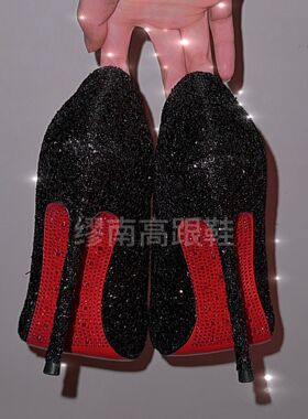 缪南黑色高跟鞋女2026新款18岁成年礼尖头高跟鞋气质高级不累脚