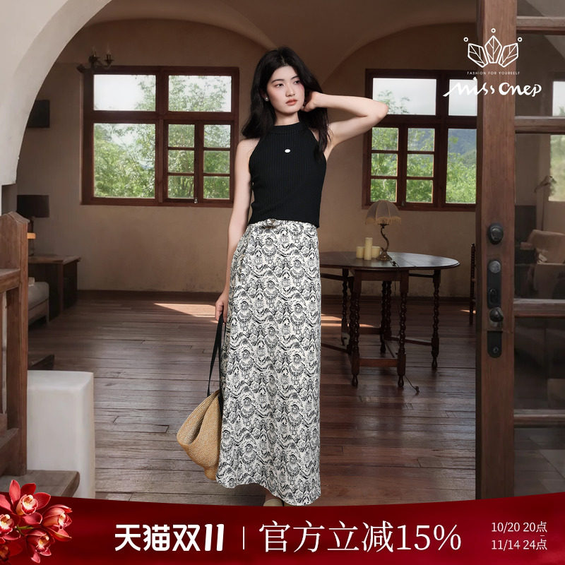 Missonep无袖针织衫配长裙套装