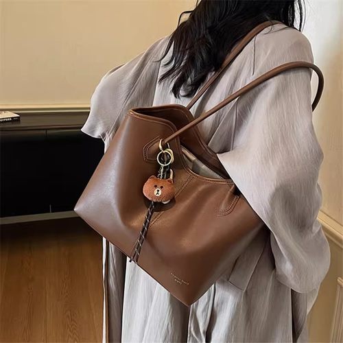 大容量分区通勤百搭单肩托特包