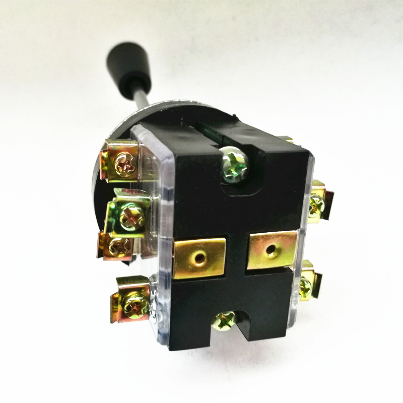 全新现货摇臂钻十字开关主令摇杆LS7上下左右自锁HKA7开孔30银点