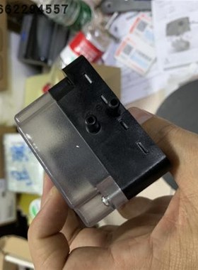 johnsoncontrols江森P233A-4-AA压差开关气体差压感测器PENN方形