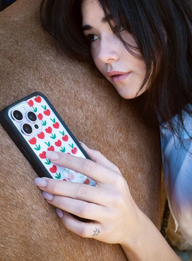 WFWE爱心萌芽Love Blooms苹果16Pro手机壳适用iPhone15/14/13Pro/Max/Plus圣诞氛围潮牌12防摔保护套