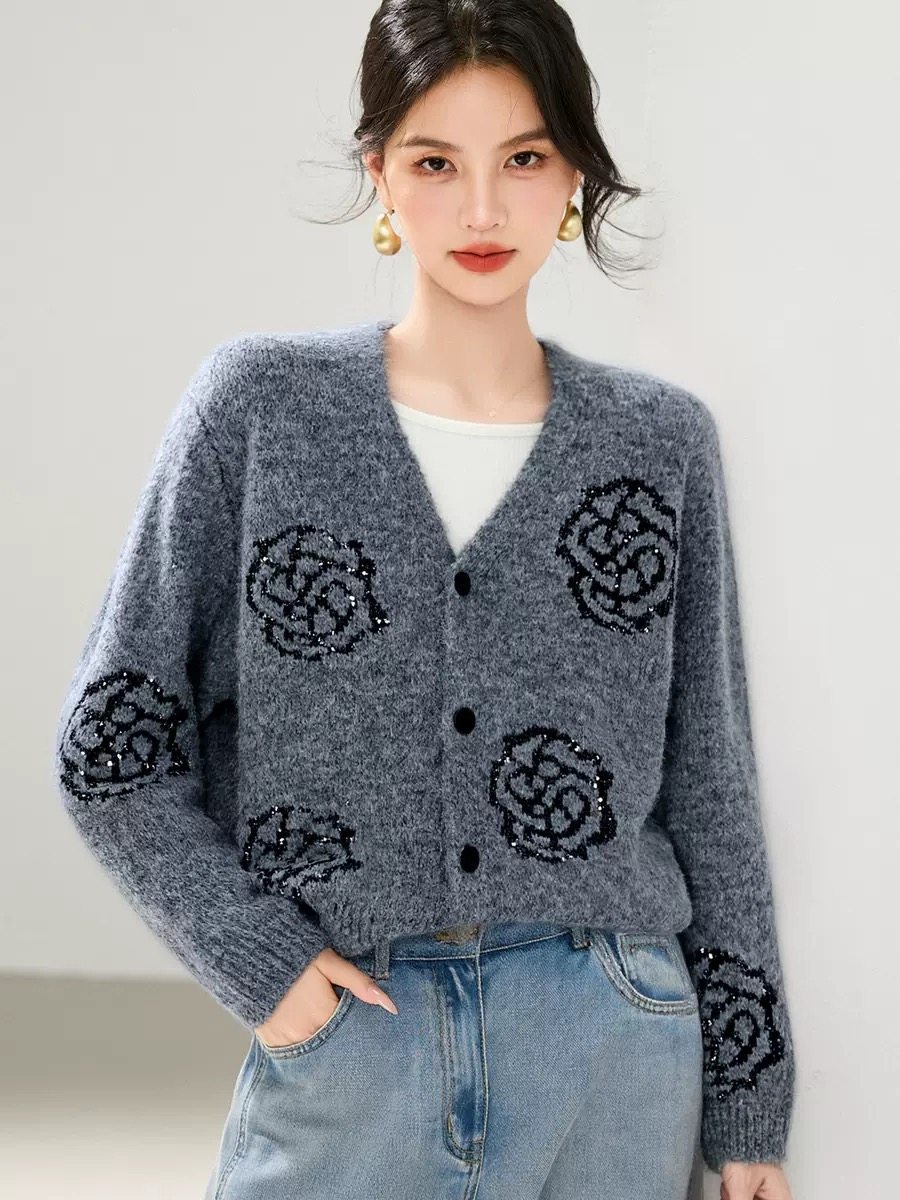 2026春秋冬新款女装灰色亮片花朵图案毛衣女宽松V领长袖开衫外套,女装/女士精品,羊绒衫,淘宝优惠券,粉丝福利购,淘宝优惠卷