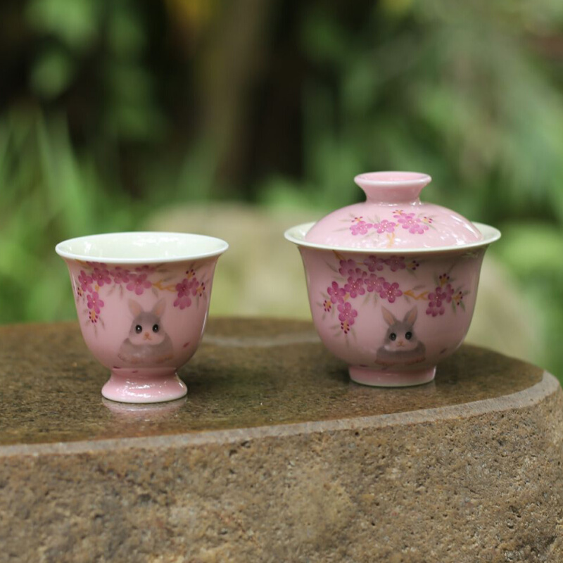 夏禾茶具新品粉色小盖碗景德镇釉上彩手绘新彩碎花兔子单个泡茶碗