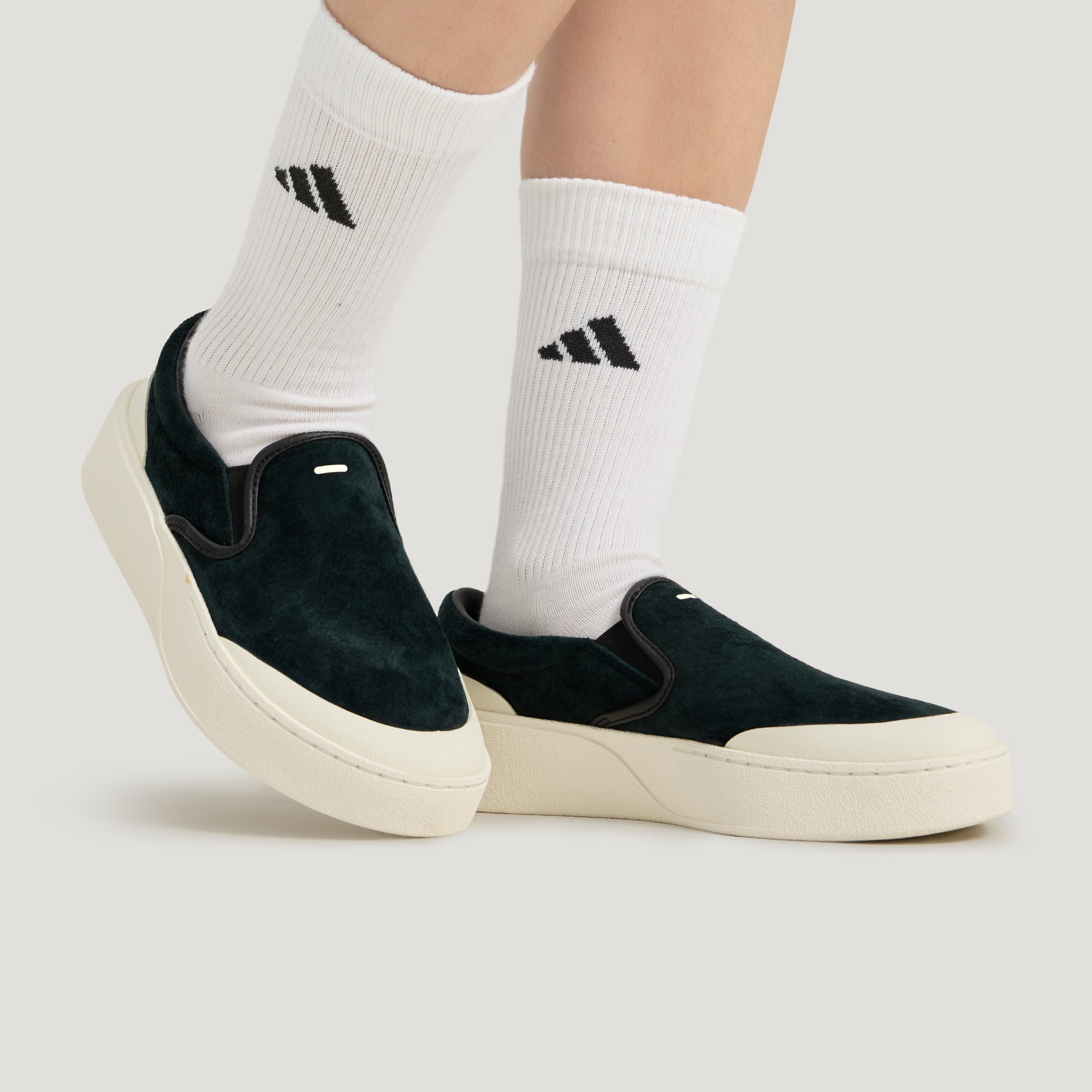 adidas阿迪达斯中性LABCOURT LIGHT S一脚蹬运动休闲鞋板鞋JP6215