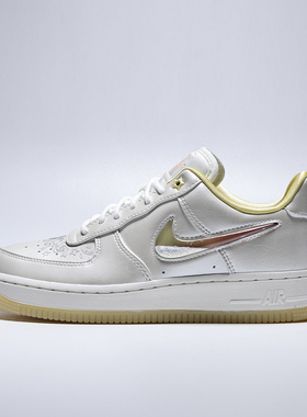 NIKE耐克女子WMNS AIR FORCE 1 '07 REC运动休闲鞋IR8218-118