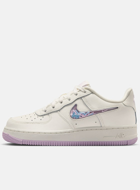 滔搏NIKE耐克大童AIR FORCE 1儿童空军一号休闲鞋板鞋IQ9795-151