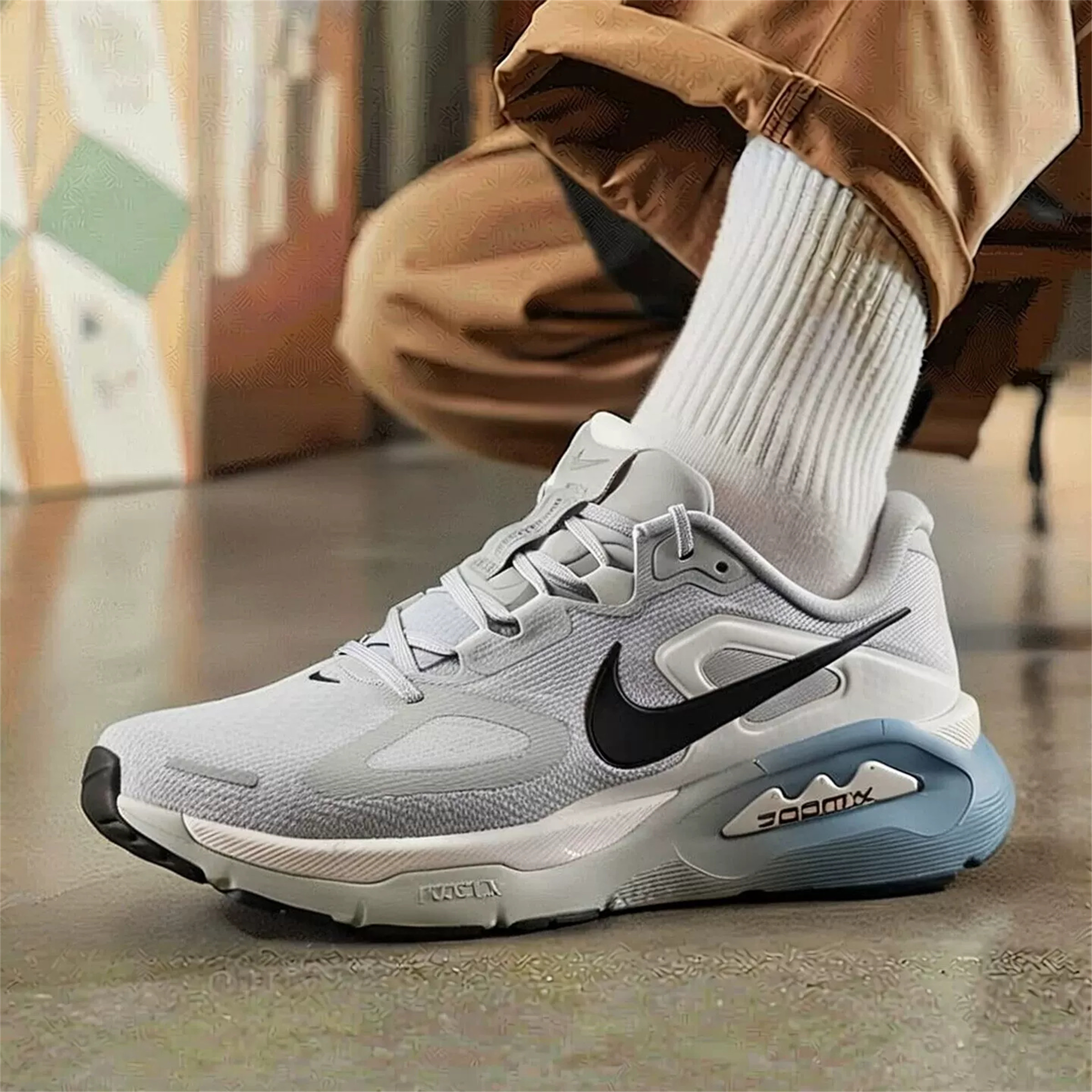 NIKE耐克男子STRUCTURE PLUS运动训练缓震公路跑步鞋HQ3048-004