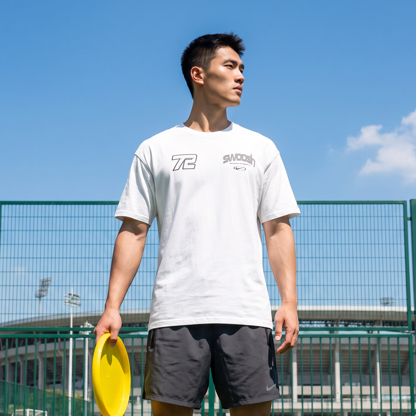 滔搏NIKE耐克男子白色简约背部图案运动休闲短袖T恤IM3778-030
