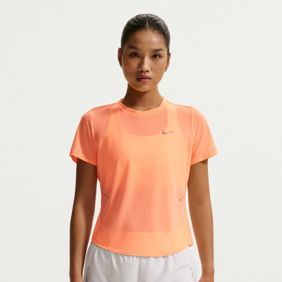 滔搏NIKE耐克女子运动休闲短袖T恤IF1681-852