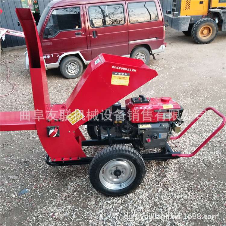 自动进料树丫破碎机 花园绿化修剪处理粉碎机 绿化残枝破碎机010