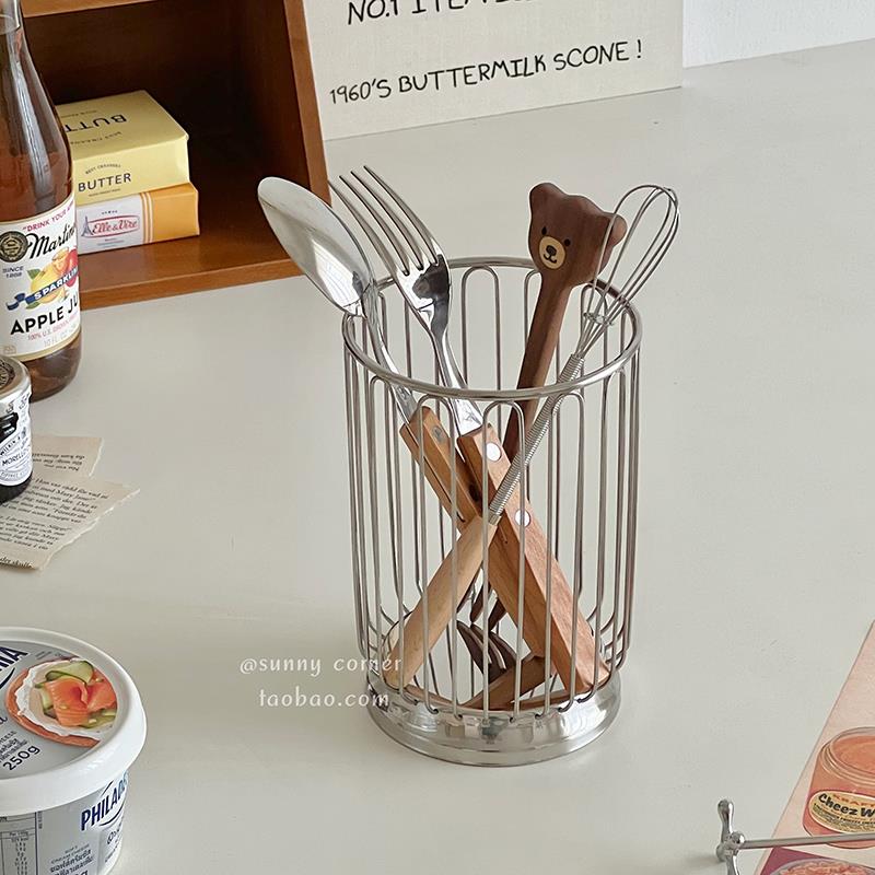 收纳不锈钢筒勺子桌面化妆刷梳子文具餐具圆柱形收纳桶沥水筒