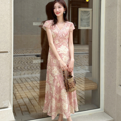 UONE-山眷风语南法度假风温婉浪漫蕾丝拼接连衣裙252277-