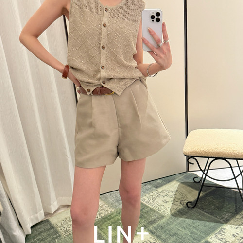 LIN+  -智通勤A版显瘦百搭气质休闲短裤(配腰带)（含羊毛）ZL0093