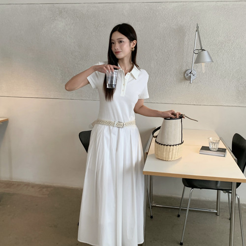 F.THREE三姐妹-新休闲简约Polo领拼接松弛感连衣裙(配腰带)99562