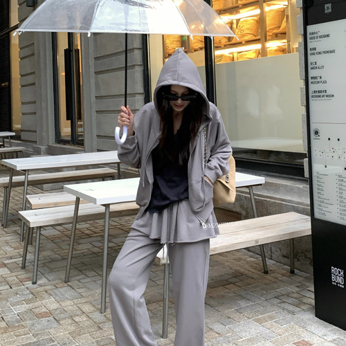 MZI STUDIO-口袋拉链卫衣外套+百褶屁帘松紧腰休闲裤套装111511#
